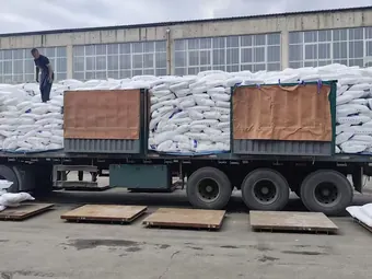 Tidying the load inside the truck