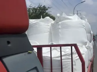Loading a bulk bag (forklift view)